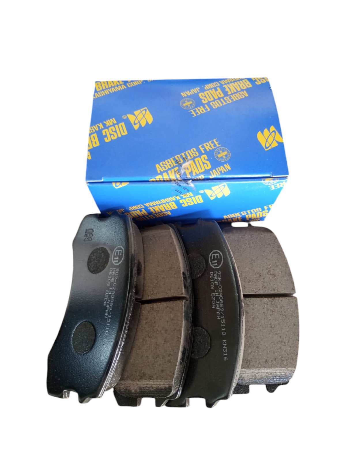 خدمة غيار بريك أمامي ياباني لسيارات MITSUBISHI GLX 2001 - 2014